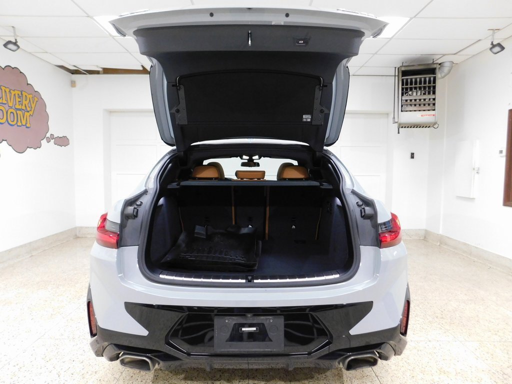 Used 2023 BMW X4 xDrive30i image 84