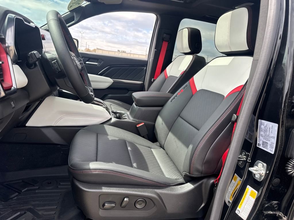 New 2026 GMC Canyon AT4X AWD/4WD image 14