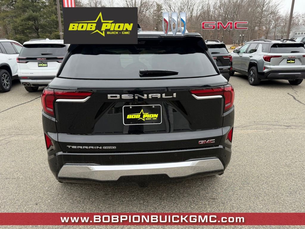 New 2026 GMC Terrain Denali w/ LPO, Floor Liner Package image 4