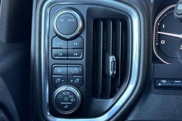 Used 2023 GMC Sierra 2500 Denali w/ Denali Ultimate Package image 44