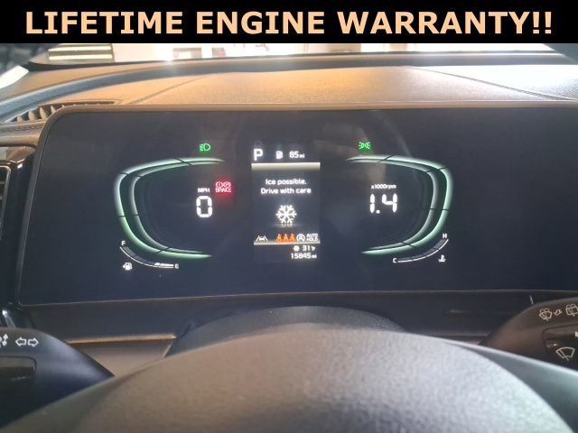 Used 2023 Kia Sportage EX image 11