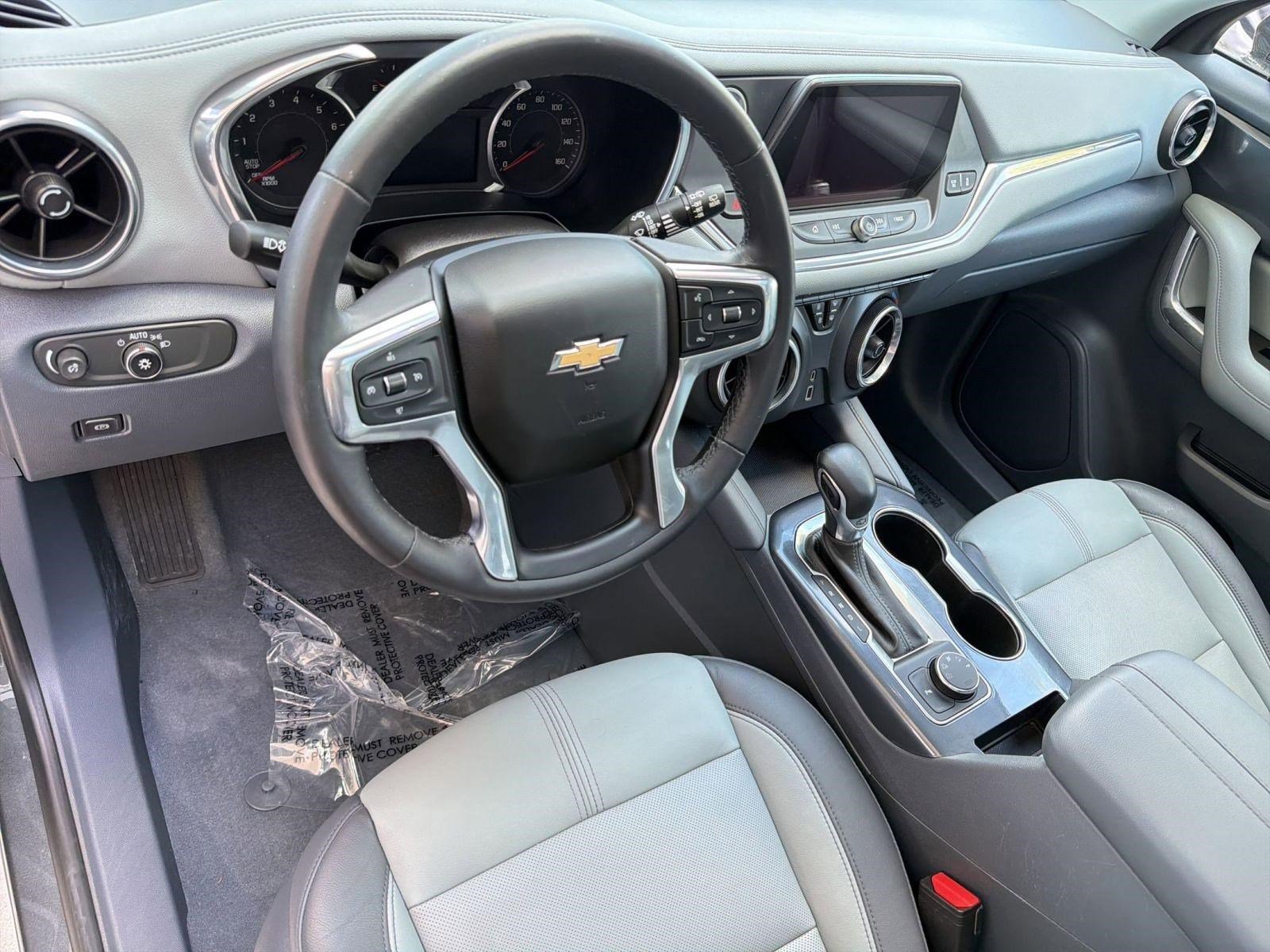 Used 2019 Chevrolet Blazer LT w/ Sun and Wheels Package image 4