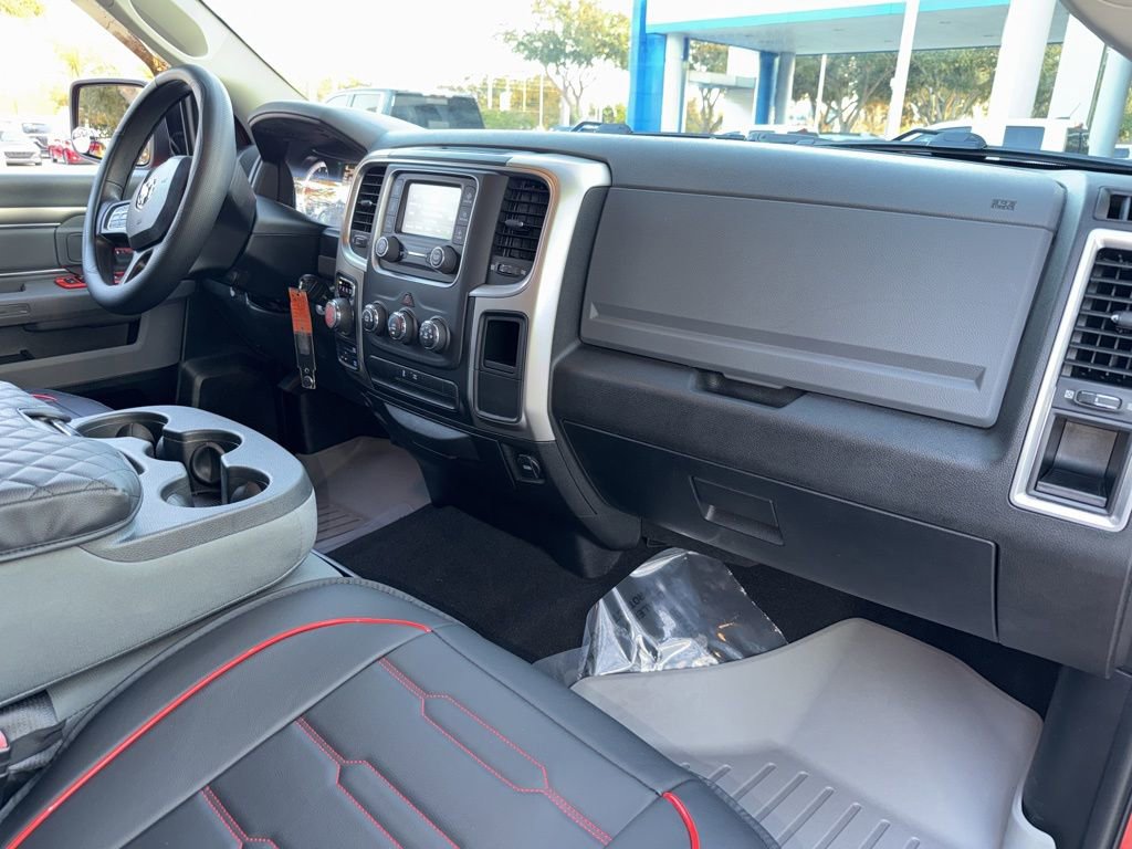 Used 2020 RAM 1500 Classic SLT image 16