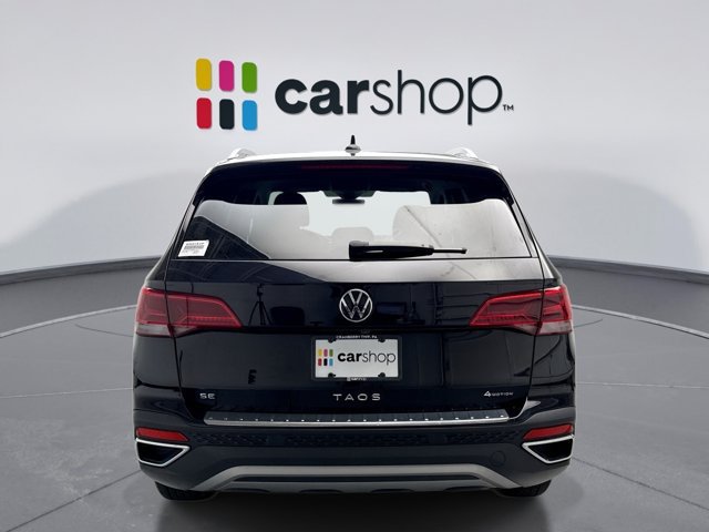 Used 2024 Volkswagen Taos SE AWD/4WD image 4