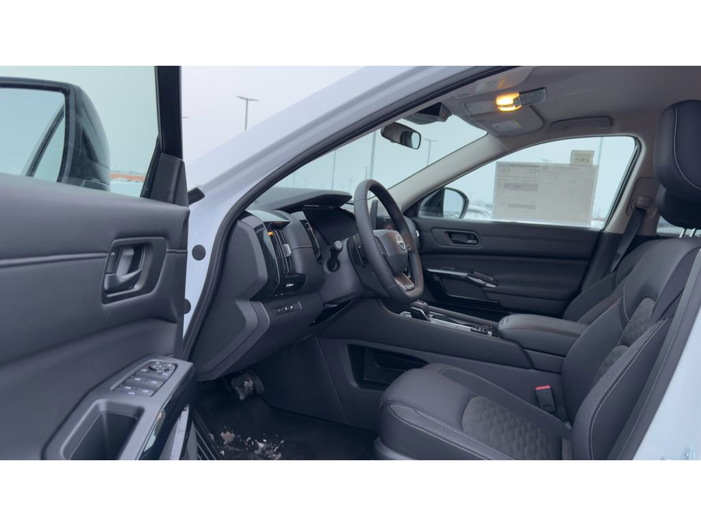 New 2026 Nissan Pathfinder SV image 11