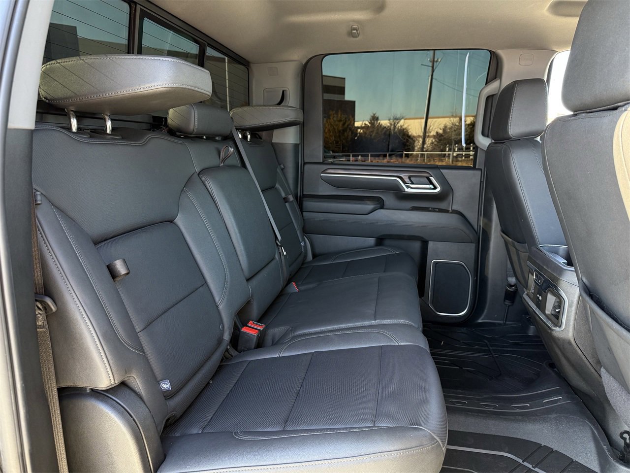 Used 2025 GMC Sierra 2500 SLT w/ Texas SLT Premium Package image 25