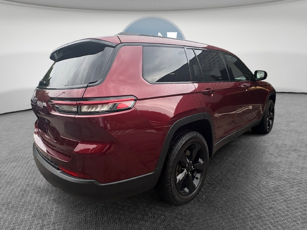 Certified 2023 Jeep Grand Cherokee L Laredo AWD/4WD image 3