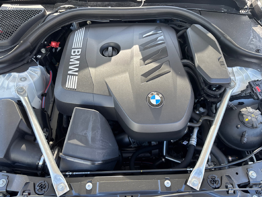 New 2026 BMW 530i w/ Executive Package RWD image 8