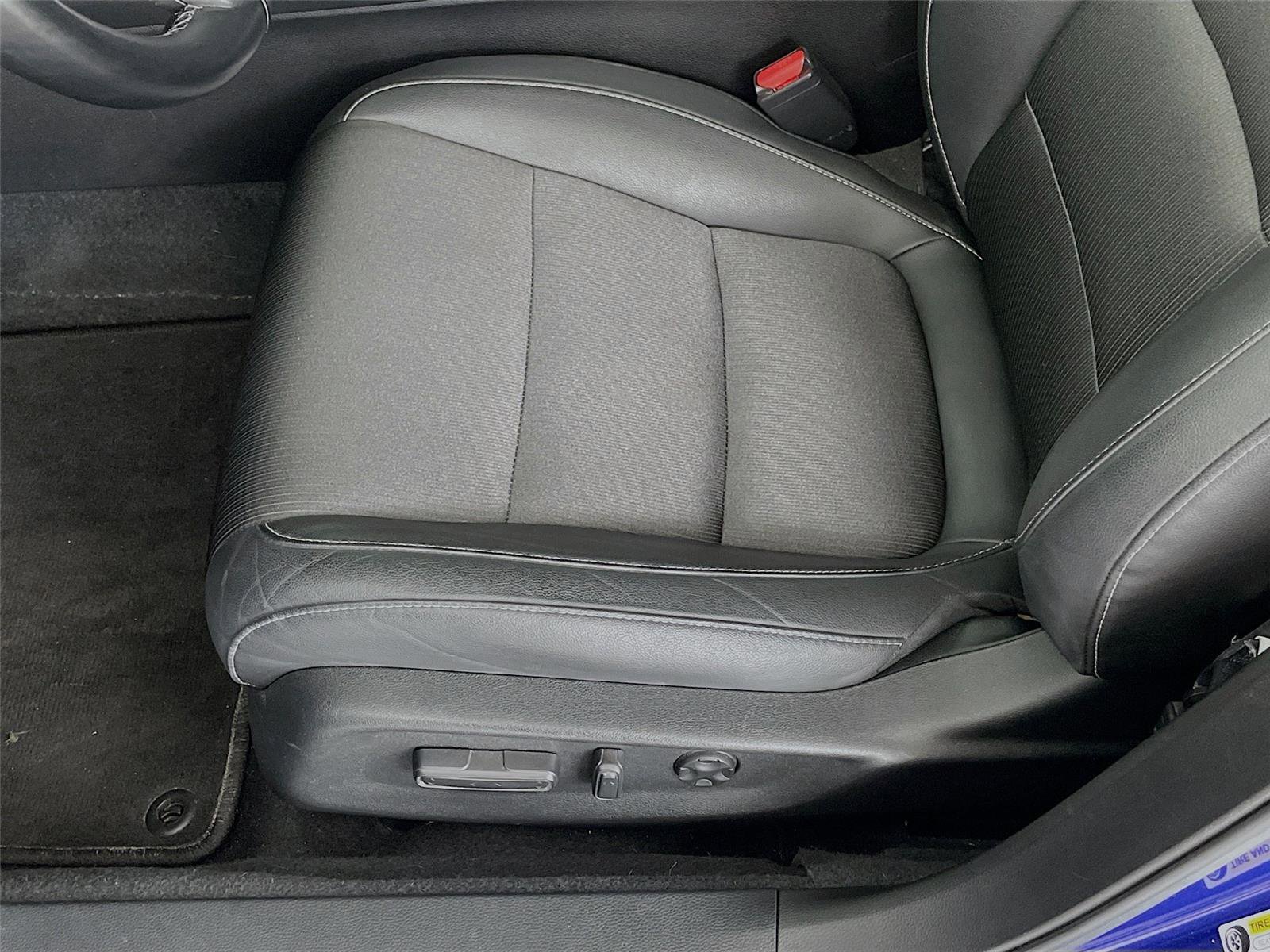 Used 2021 Honda Accord Sport image 22