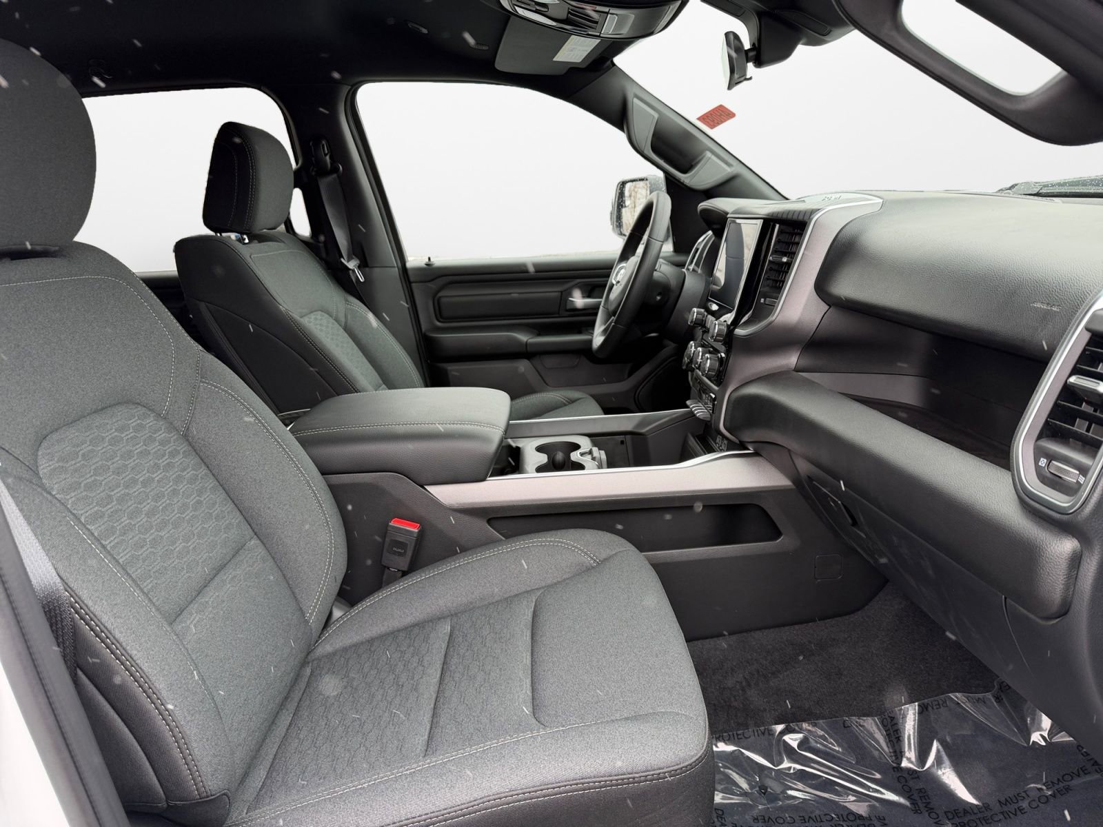 New 2026 RAM 1500 Express AWD/4WD image 15