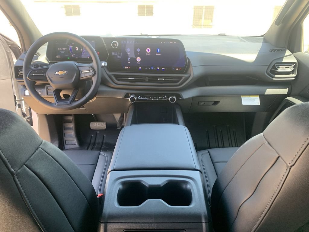 New 2026 Chevrolet Silverado EV W/T AWD/4WD image 18