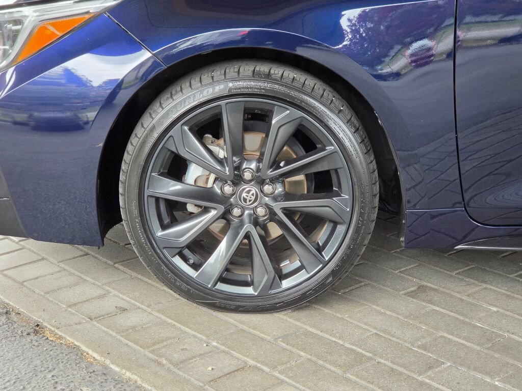 Used 2024 Toyota Corolla XSE FWD image 9