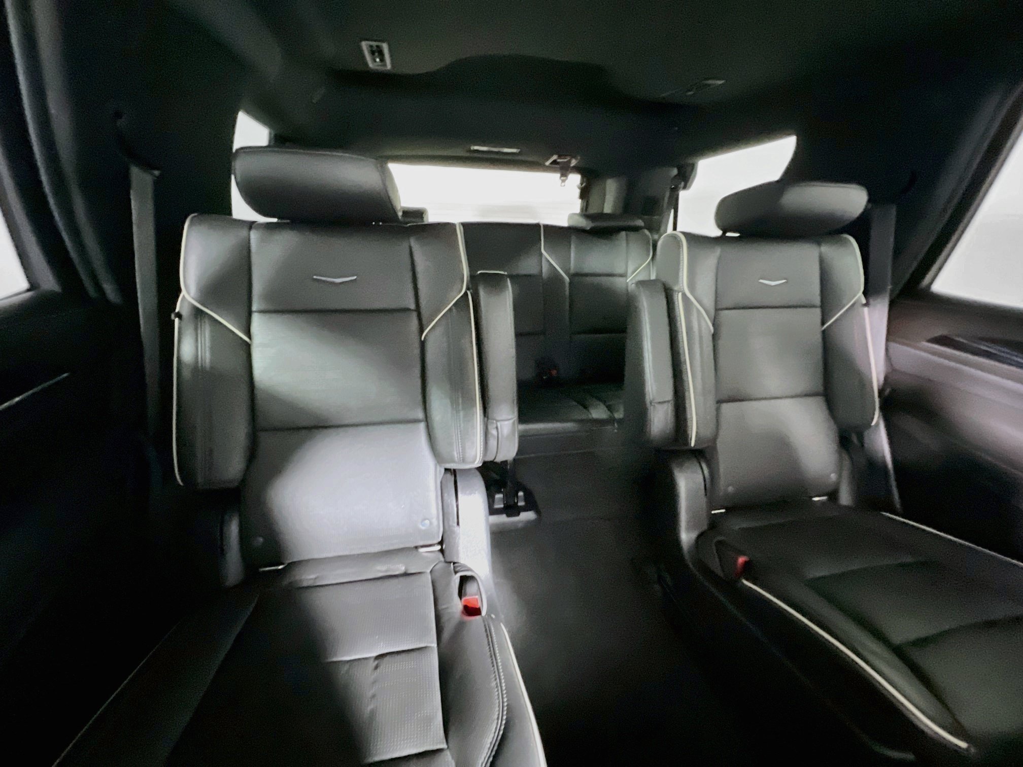 Used 2021 Cadillac Escalade Sport w/ Driver Assist Tech Package AWD/4WD image 26