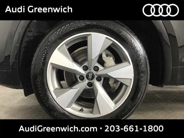 Used 2023 Audi Q5 2.0T Premium w/ Convenience Package AWD/4WD image 29
