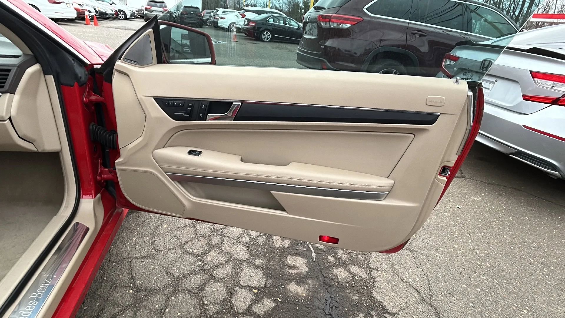 Used 2011 Mercedes-Benz E 350 Cabriolet w/ Premium 1 Pkg image 11