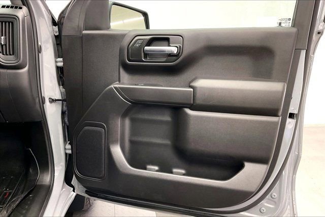 Used 2024 Chevrolet Silverado 1500 Custom image 26