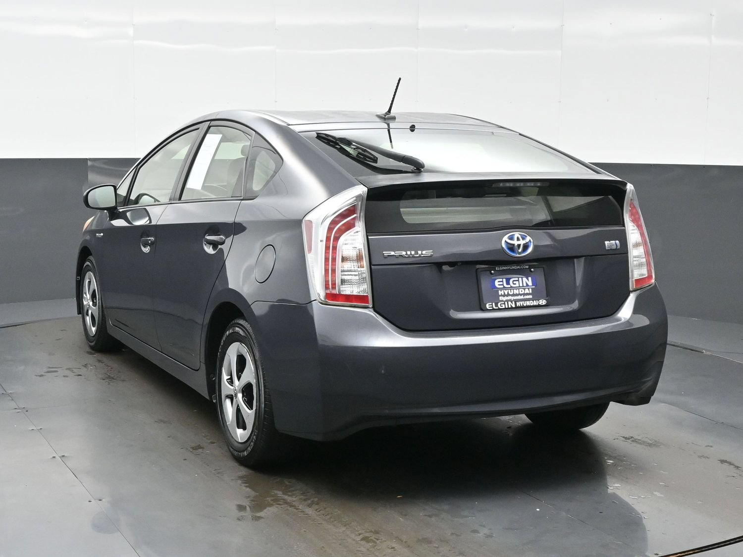 Used 2012 Toyota Prius Four FWD image 4