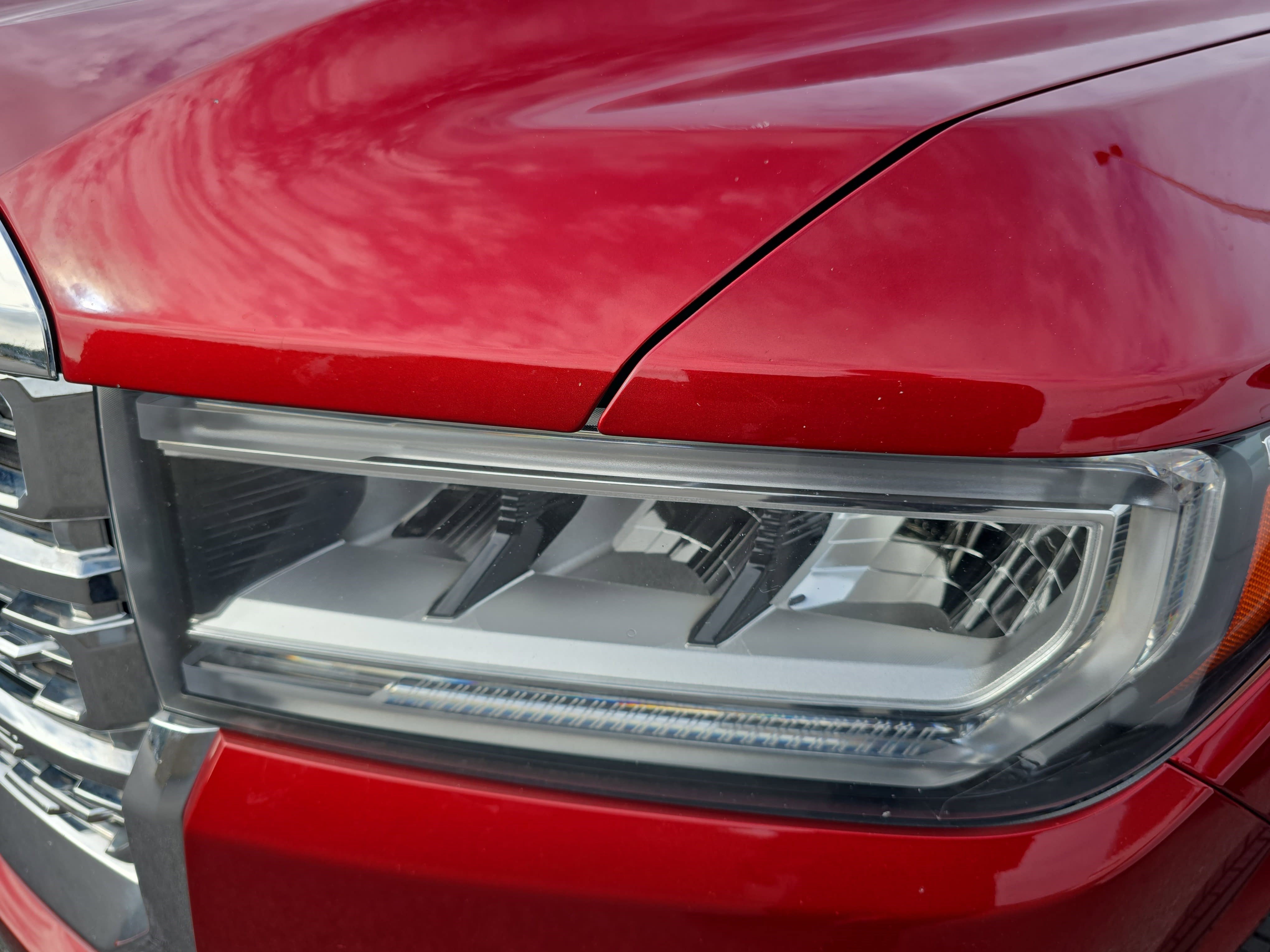 Used 2021 GMC Acadia Denali w/ Trailering Package image 28