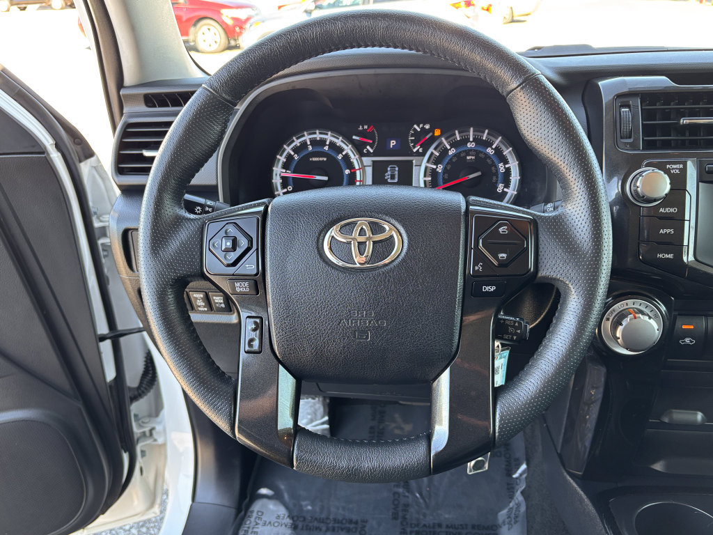 Used 2019 Toyota 4Runner TRD Off-Road Premium AWD/4WD image 31