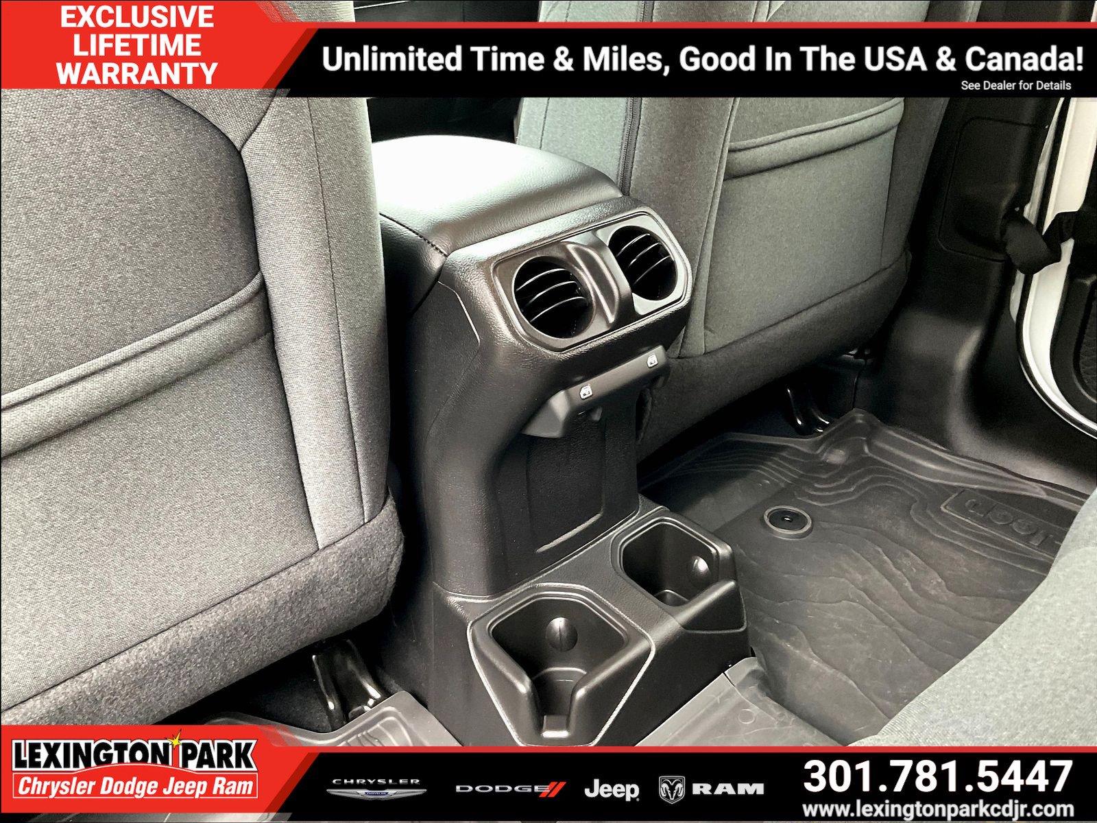Used 2025 Jeep Wrangler Unlimited Sport AWD/4WD image 10