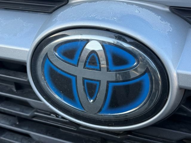 Used 2019 Toyota RAV4 XLE image 9