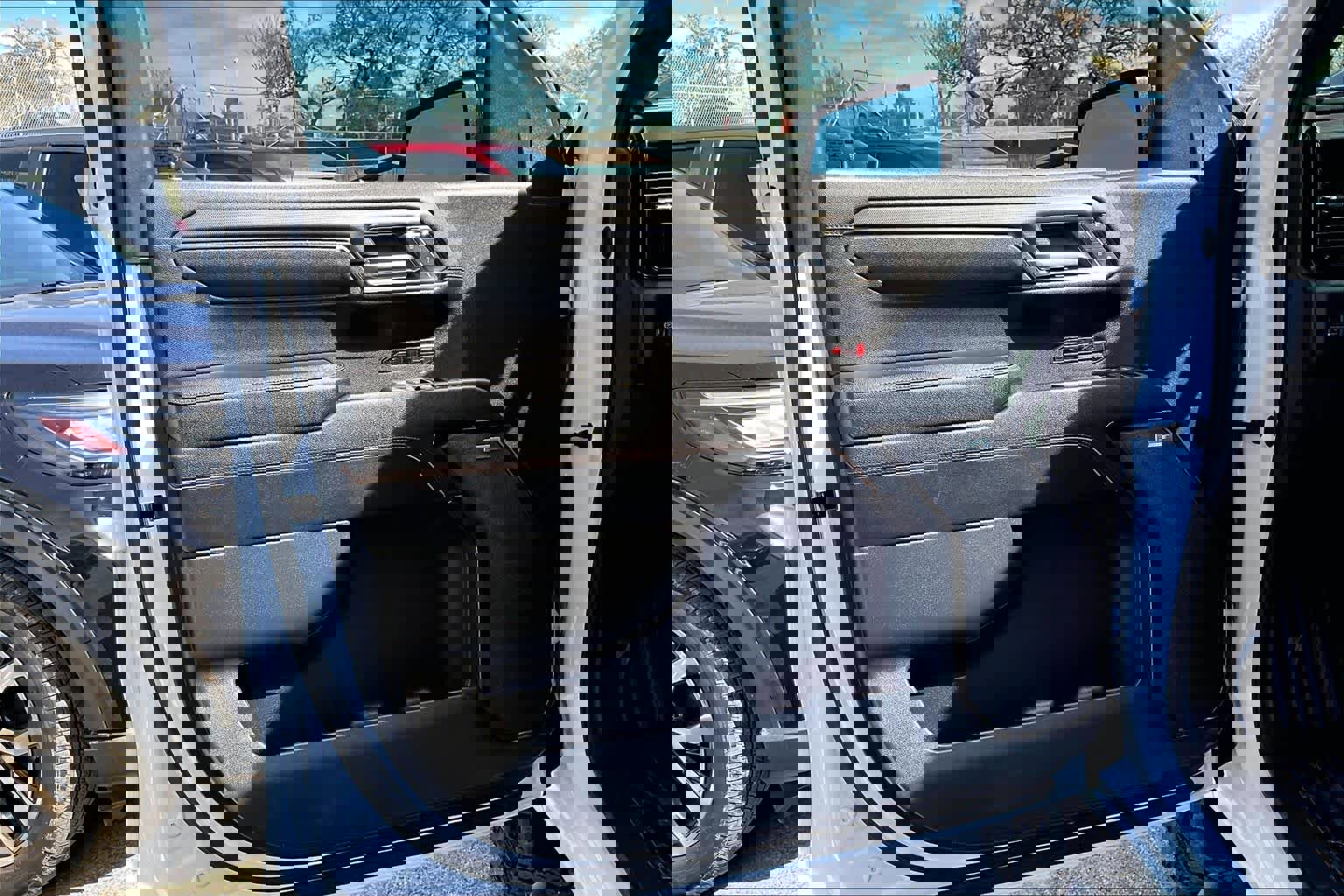 Used 2023 GMC Sierra 1500 AT4 image 22