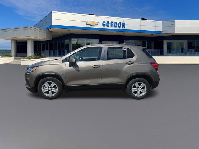 Used 2020 Chevrolet Trax LT FWD image 2