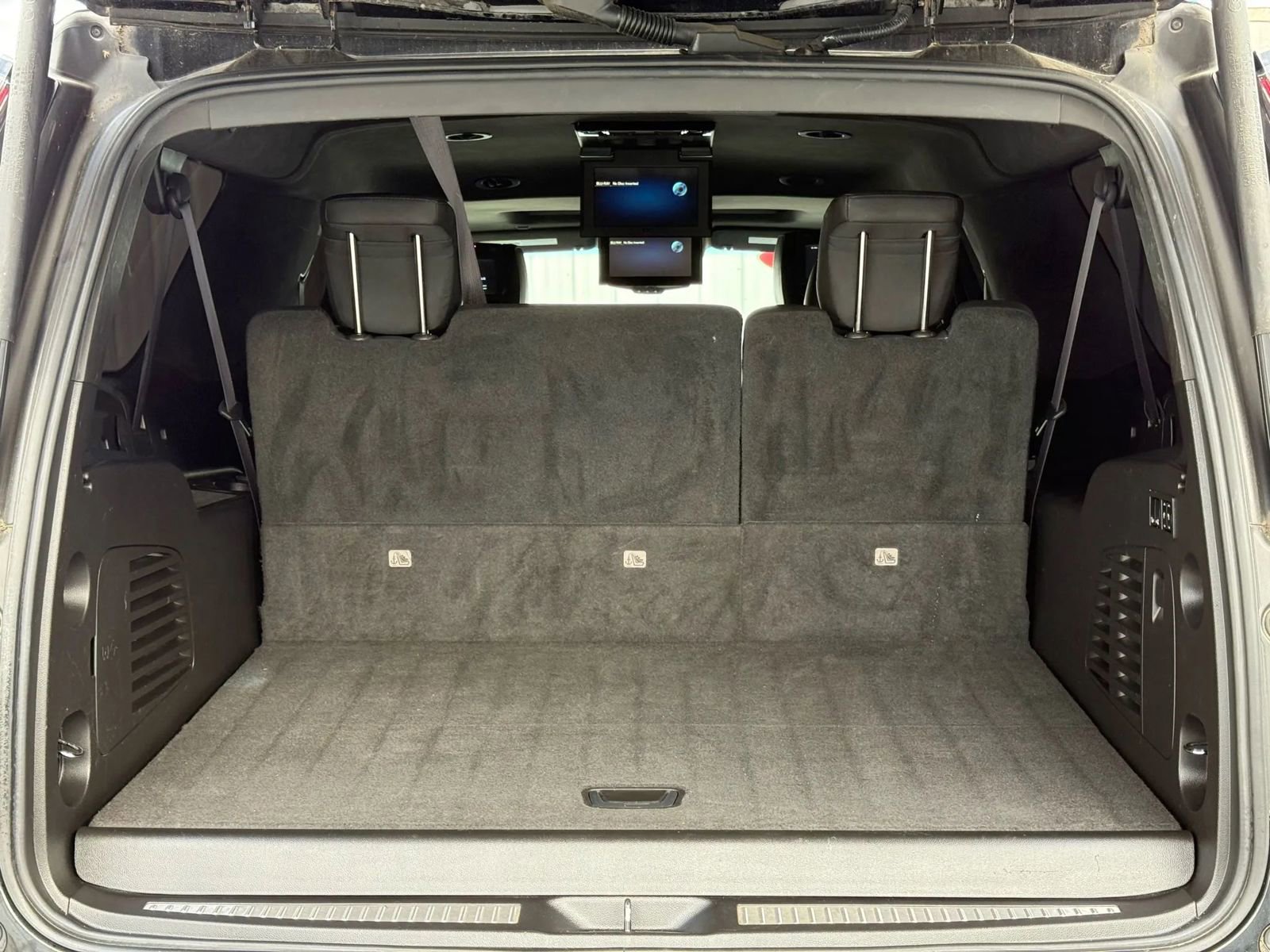 Used 2015 Cadillac Escalade ESV Platinum image 17