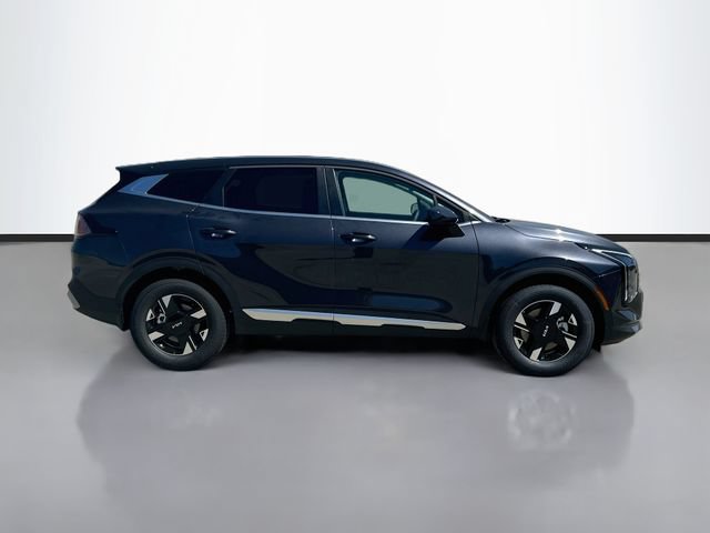 New 2026 Kia Sportage LX FWD image 8