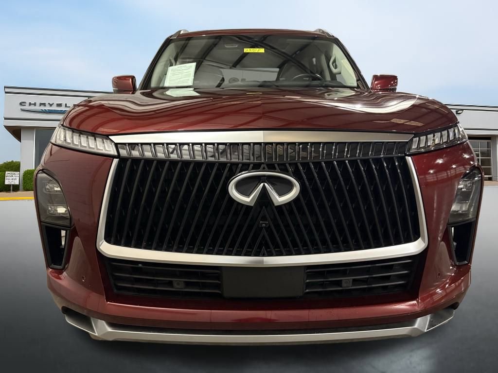Used 2025 INFINITI QX80 Sensory image 8