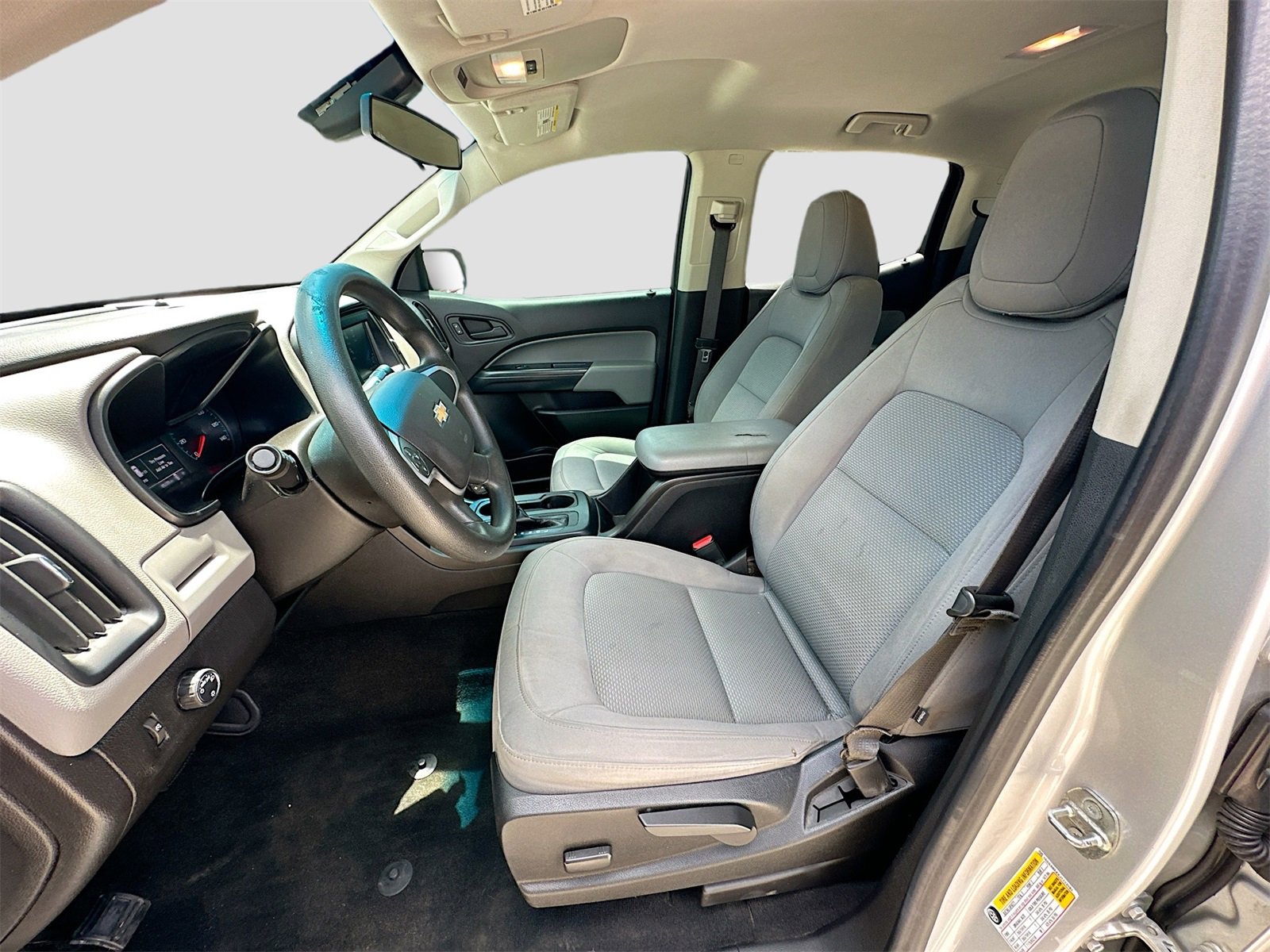 Used 2018 Chevrolet Colorado W/T w/ WT Convenience Package image 19