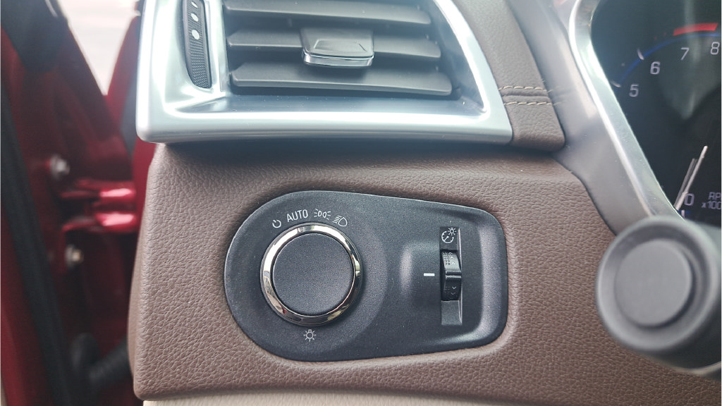 Used 2014 Cadillac SRX Luxury AWD/4WD image 36