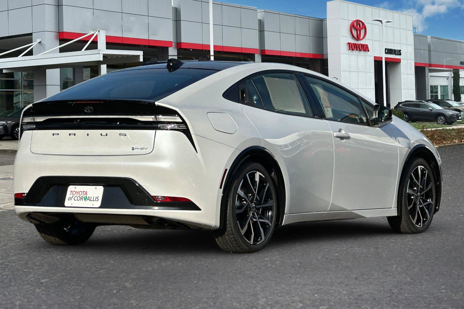 New 2026 Toyota Prius Plug-In Hybrid image 5