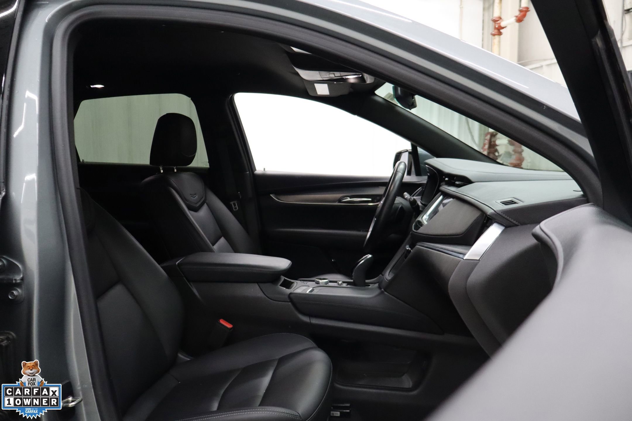 Used 2023 Cadillac XT5 Luxury FWD image 27