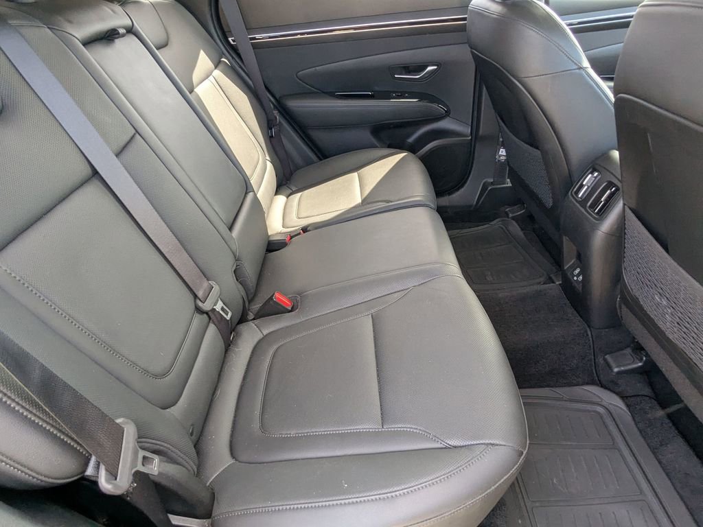 Used 2023 Hyundai Tucson Limited image 19