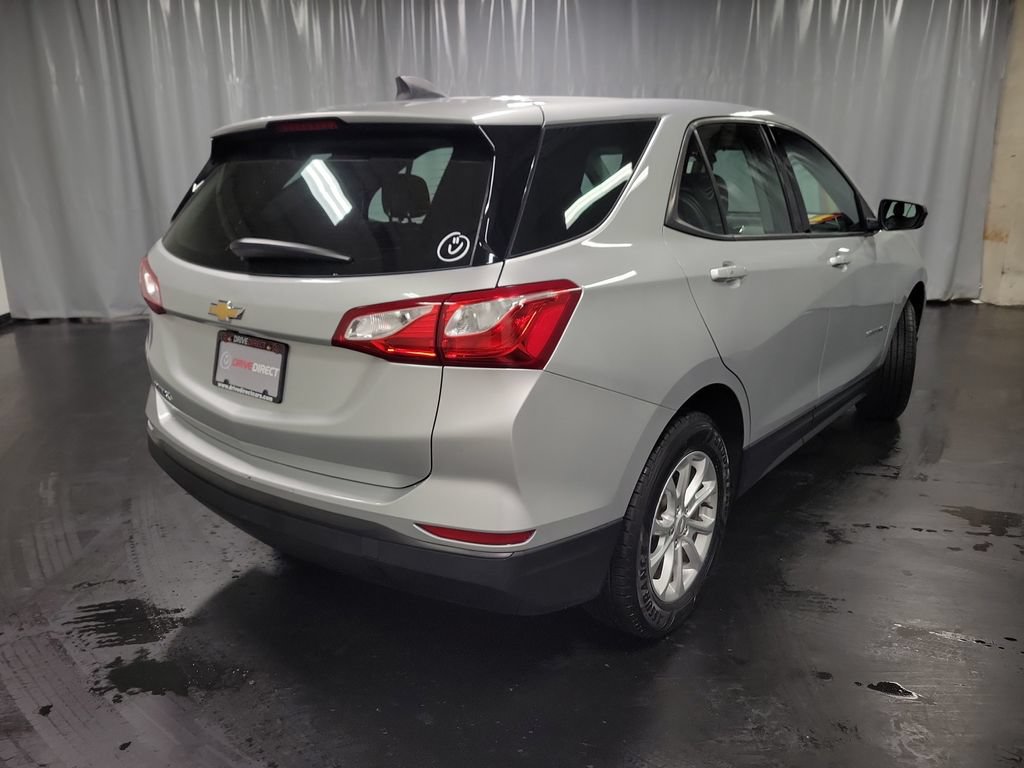 Used 2019 Chevrolet Equinox LS FWD image 9