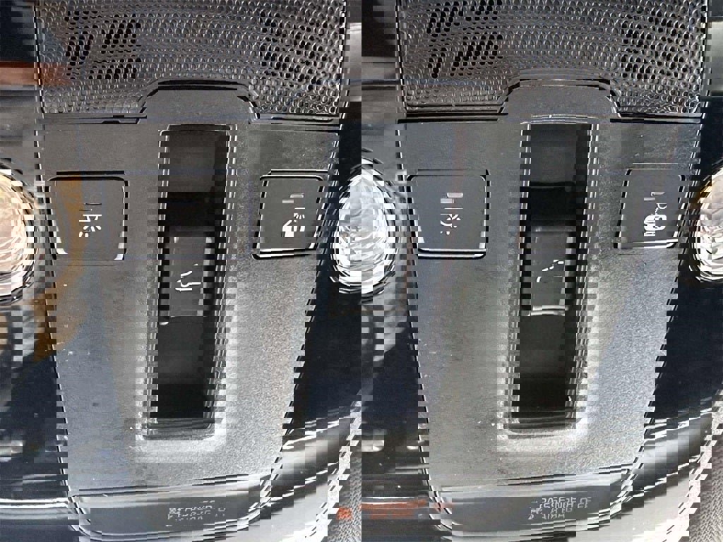 Certified 2025 Kia K5 GT w/ GT1 Package image 37