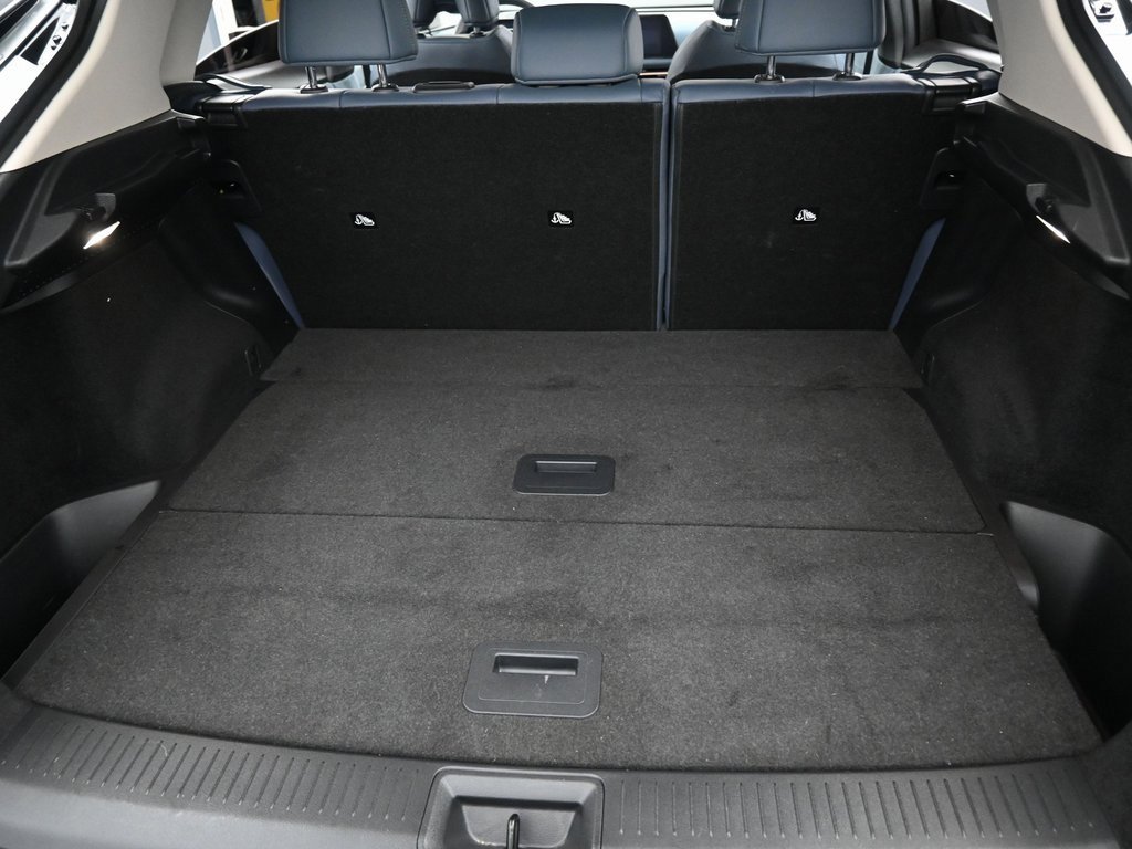 Used 2023 Nissan Ariya image 30