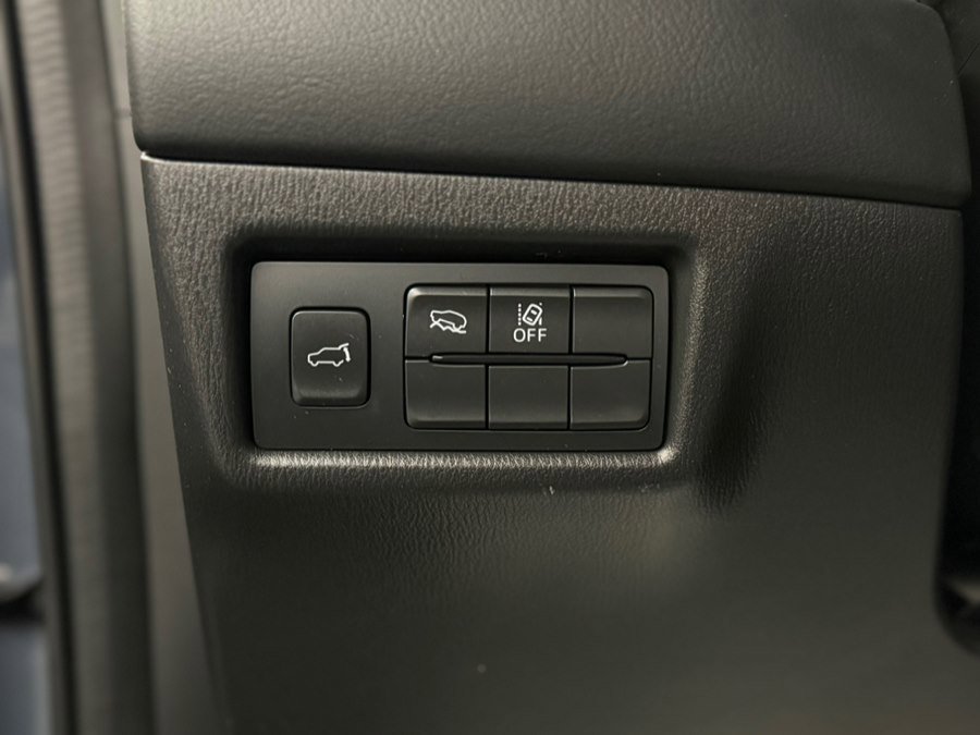 Used 2021 MAZDA CX-5 Carbon Edition image 29