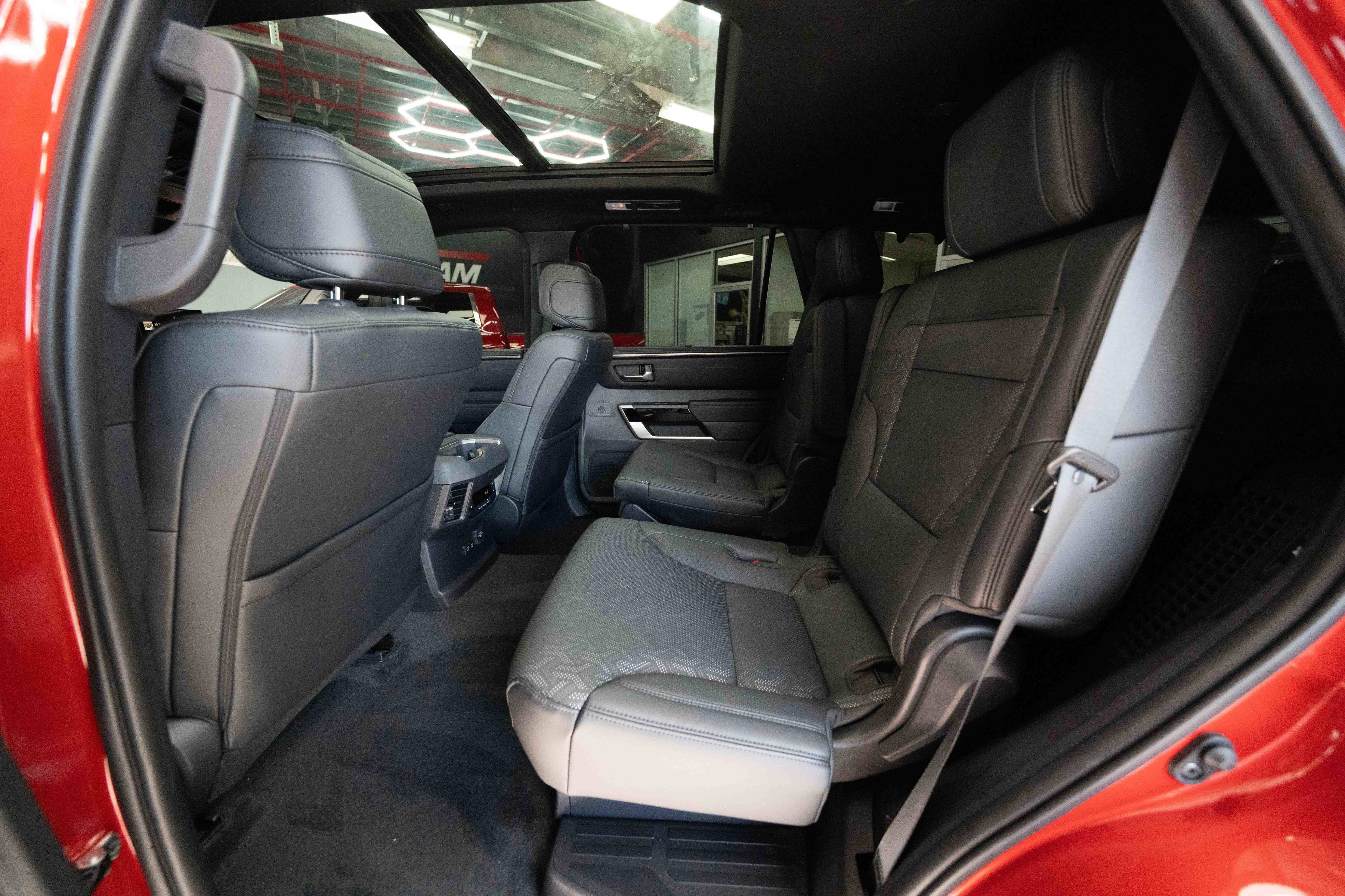 Used 2025 Toyota Sequoia Limited w/ Tow Technology Package image 23