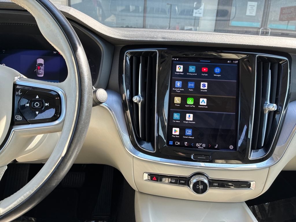 Used 2024 Volvo S60 B5 Core image 17