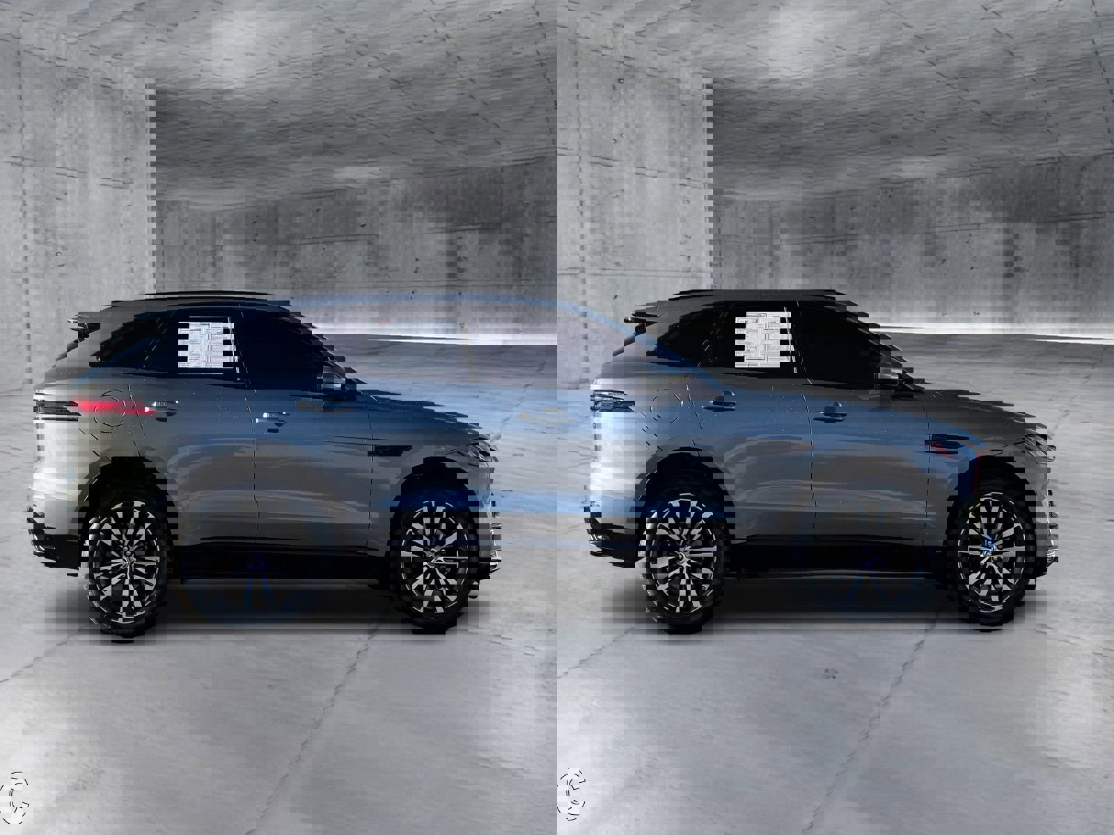 Used 2022 Jaguar F-PACE S image 6