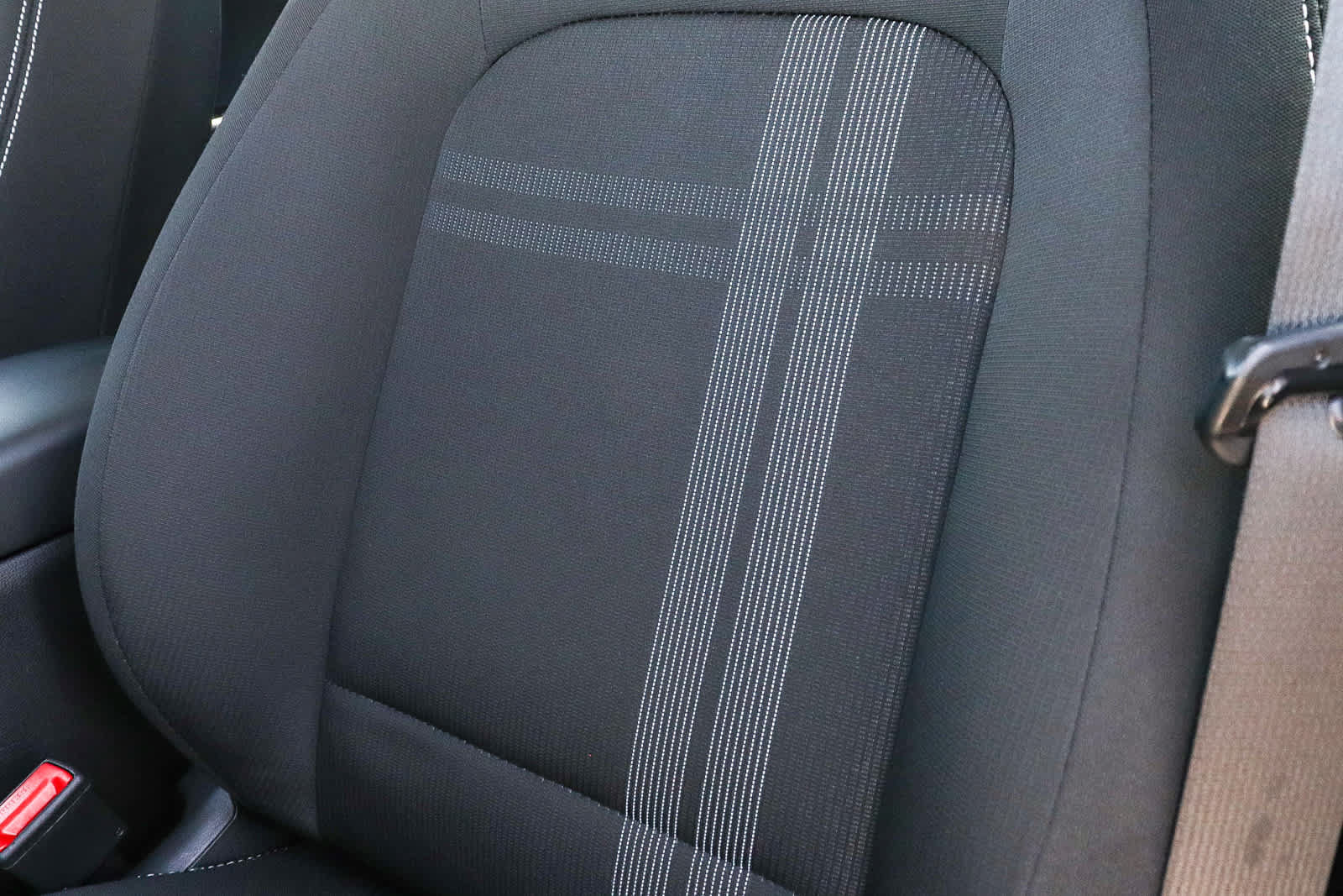 Used 2026 Hyundai Venue SEL FWD image 29