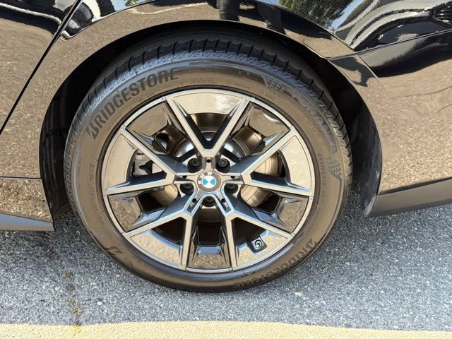 Used 2025 BMW i4 eDrive40 w/ Parking Assistance Package image 14