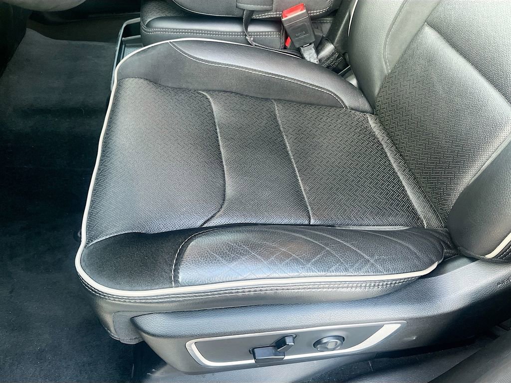 Used 2020 RAM 1500 Laramie image 19