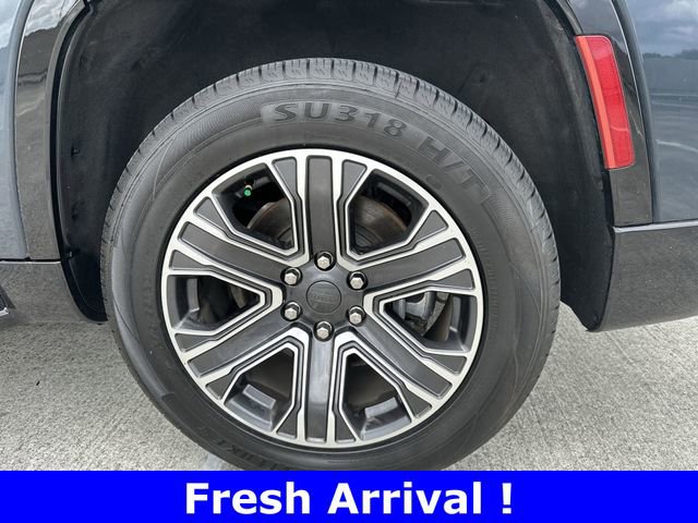 Used 2024 Jeep Wagoneer Series II w/ Flexible Seating Group image 11