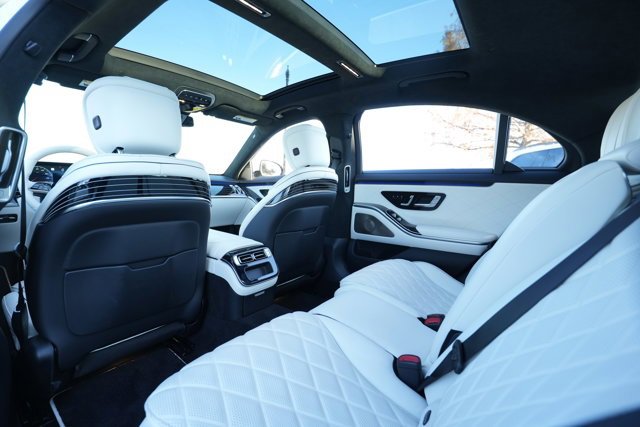 Certified 2023 Mercedes-Benz S 500 4MATIC image 45