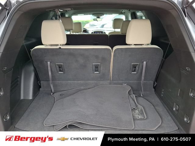 Certified 2023 Chevrolet Traverse LS AWD/4WD image 32
