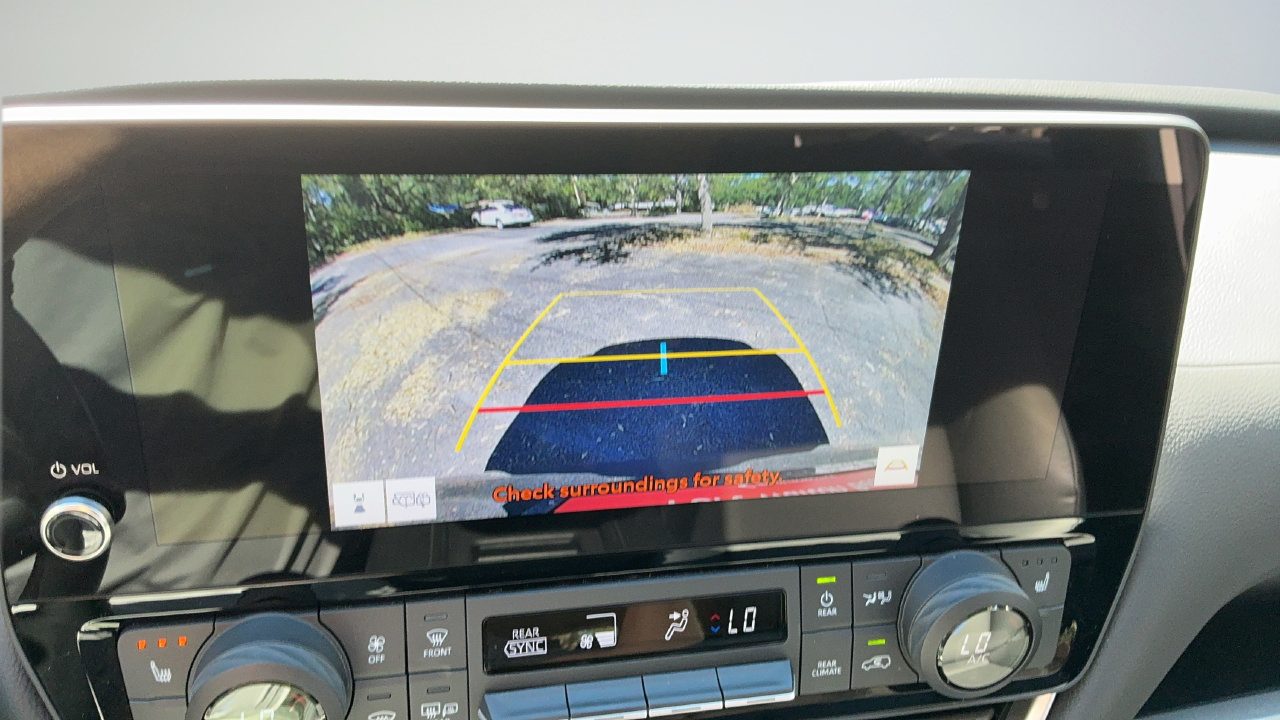 Used 2025 Toyota Grand Highlander FWD image 11