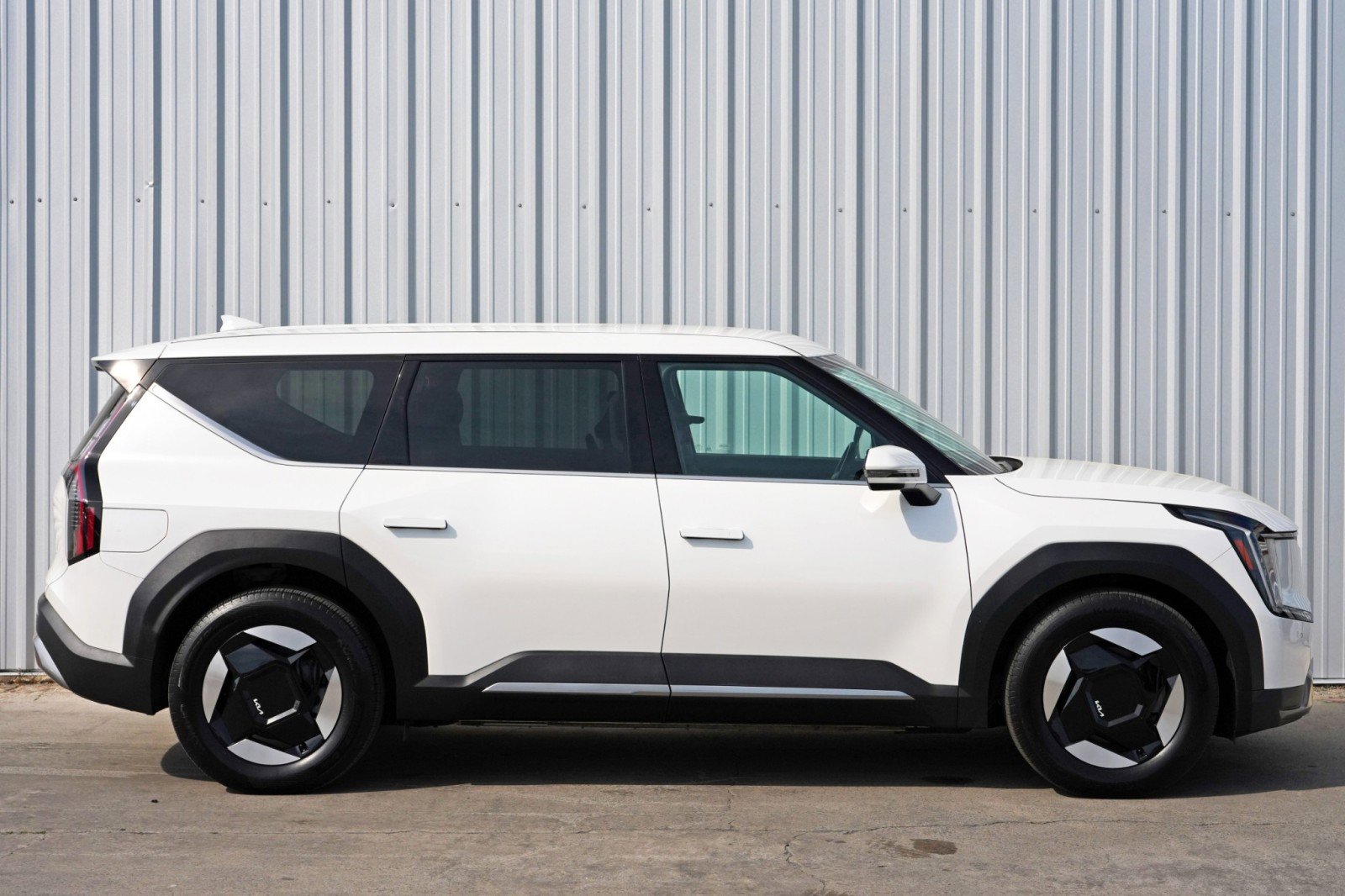Used 2024 Kia EV9 Light Long Range image 55